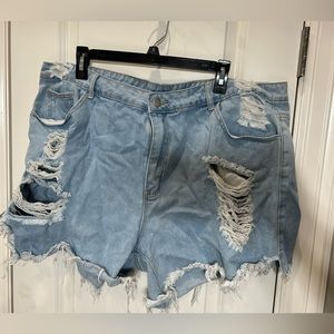 Distressed shorts